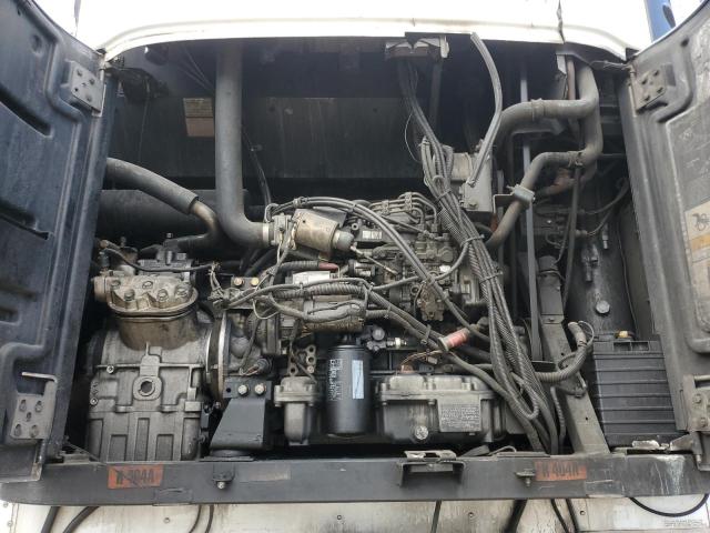 1UYVS2487FU407408 - 2015 UTILITY VS2RA 白色 照片 7