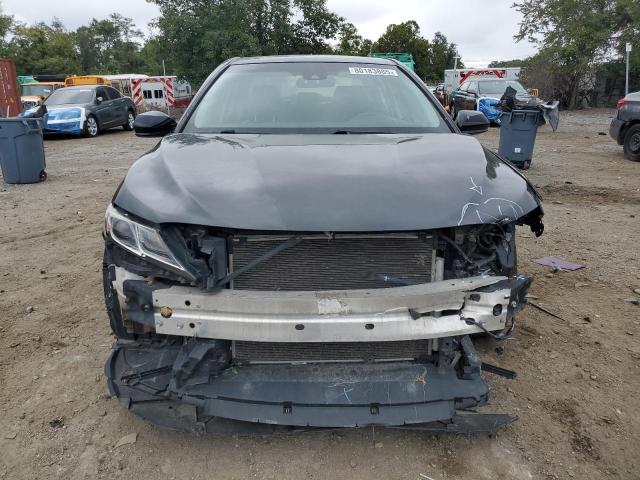 JTNB11HK0J3036607 - 2018 TOYOTA CAMRY L Negro foto 5