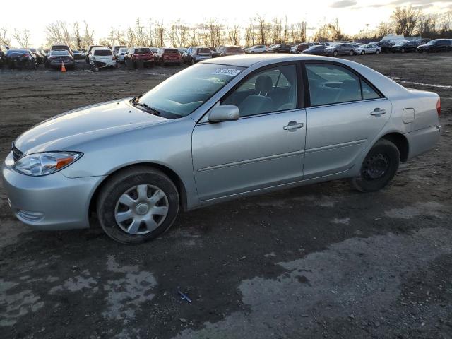 4T1BE32K82U555862 - 2002 TOYOTA CAMRY LE SILVER photo 1