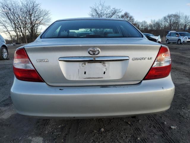 4T1BE32K82U555862 - 2002 TOYOTA CAMRY LE SILVER photo 6