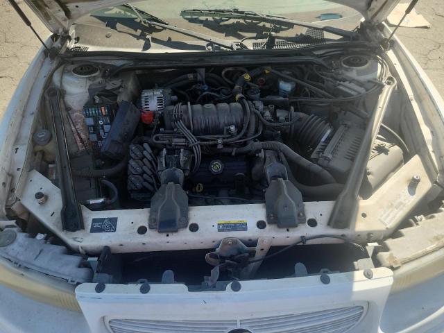 2G4WB55K521130676 - 2002 BUICK REGAL LS 白色 照片 11