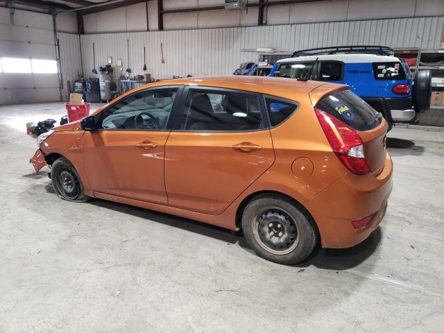 KMHCT5AE4GU244325 - 2016 HYUNDAI ACCENT SE ORANGE photo 2