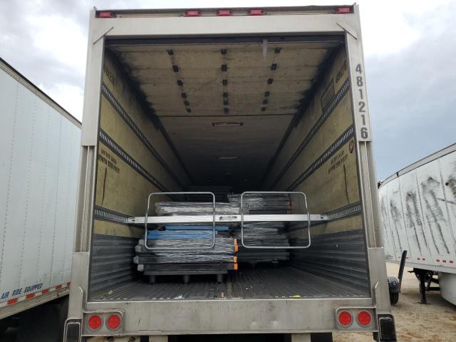 1UYVS24817U014926 - 2007 UTILITY VS2RA WHITE photo 6