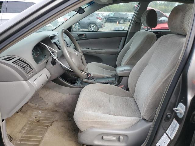 JTDBE32K420108697 - 2002 TOYOTA CAMRY LE GRAY photo 7
