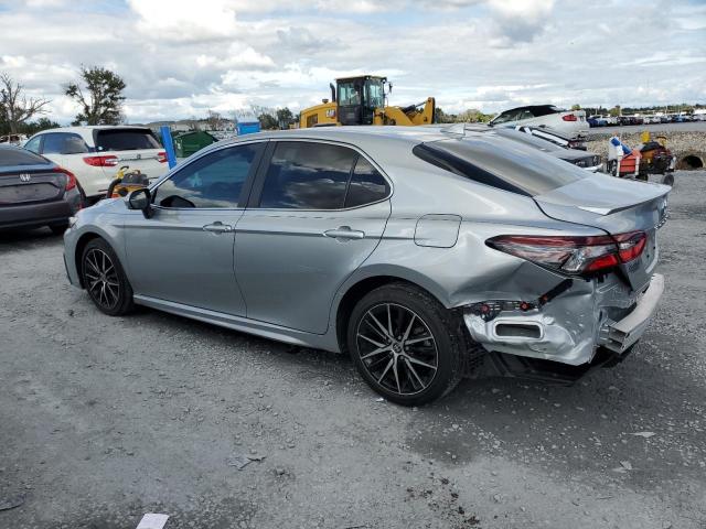 4T1G11AK7RU246546 - 2024 TOYOTA CAMRY SE NIGHT SHADE SILVER photo 2