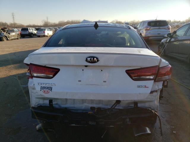 5XXGV4L21JG220445 - 2018 KIA OPTIMA SXL WHITE photo 6