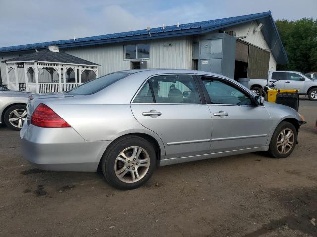1HGCM56747A210917 - 2007 HONDA ACCORD EX 银色 照片 3