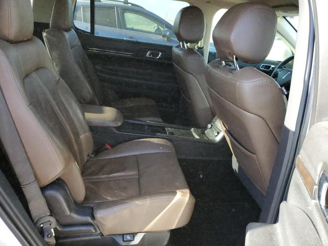 2LMHJ5AT3FBL04386 - 2015 LINCOLN MKT WHITE photo 11