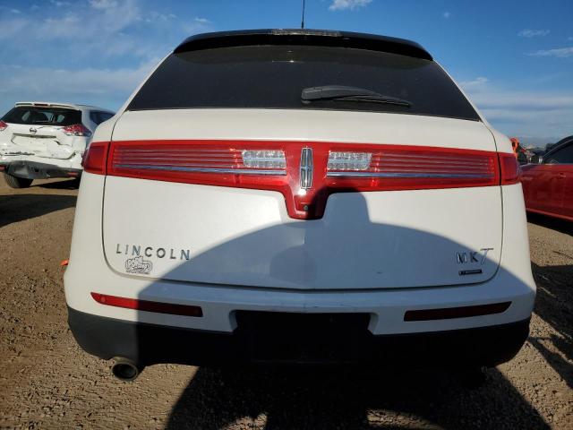2LMHJ5AT3FBL04386 - 2015 LINCOLN MKT WHITE photo 6