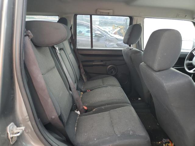 1J8HG48N68C172106 - 2008 JEEP COMMANDER SPORT Grau Foto 10