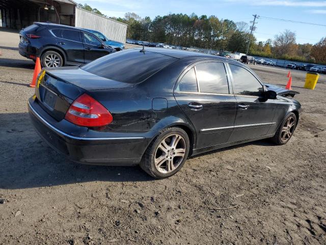 WDBUF70J45A759218 - 2005 MERCEDES-BENZ E 500 BLACK photo 3