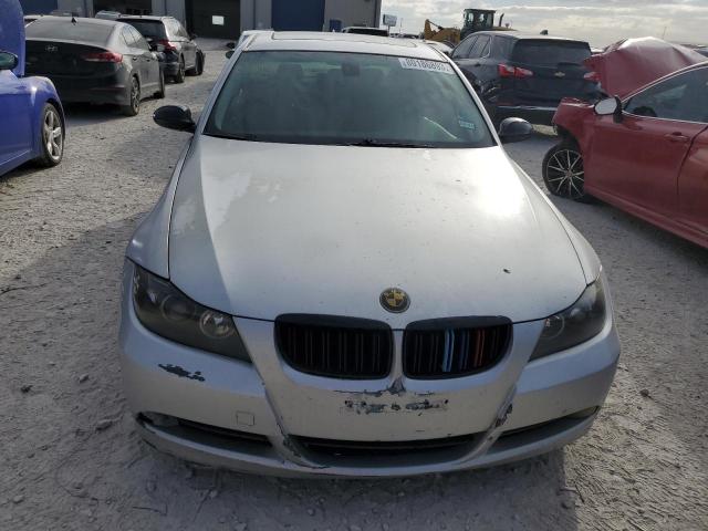 WBAVB13586KX39625 - 2006 BMW 3 SERIES I SILVER photo 5