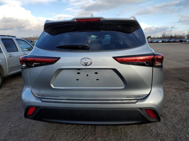 5TDGZRBH3MS558844 - 2021 TOYOTA HIGHLANDER XLE GRAY photo 6