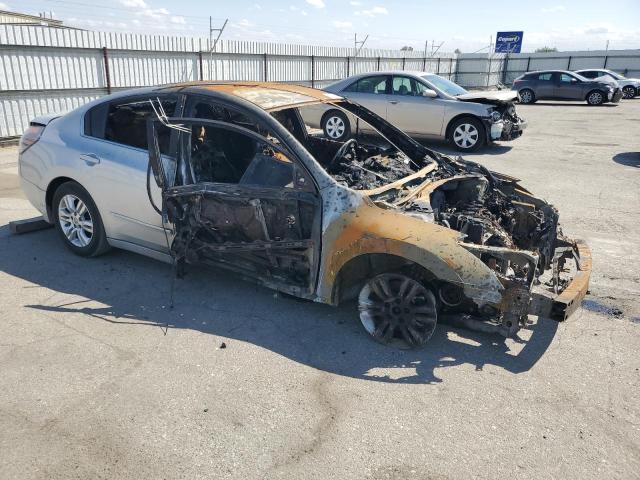 1N4AL2AP3CC124064 - 2012 NISSAN ALTIMA BASE Արծաթագույն լուսանկար 4