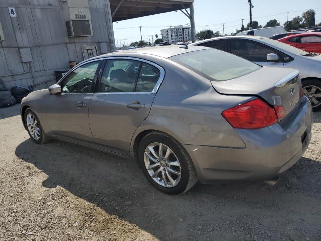 JNKCV61E89M311711 - 2009 INFINITI G37 BASE GRAY photo 2