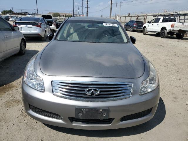 JNKCV61E89M311711 - 2009 INFINITI G37 BASE GRAY photo 5