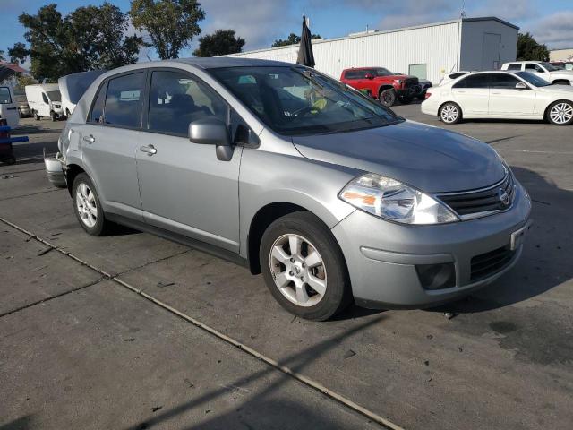 3N1BC1AP0AL416817 - 2010 NISSAN VERSA S SILVER photo 4