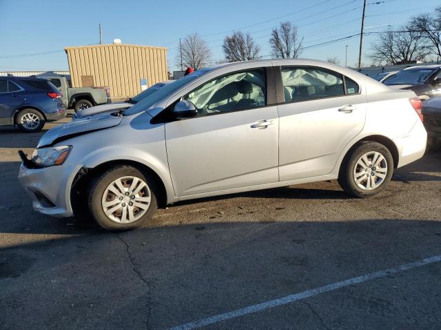 1G1JB5SH9J4128416 - 2018 CHEVROLET SONIC LS ვერცხლისფერი ფოტო 1