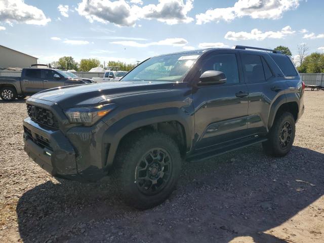 2025 TOYOTA 4RUNNER SR5, 