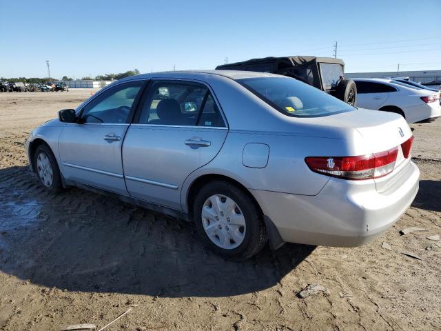 1HGCM56323A073404 - 2003 HONDA ACCORD LX SILVER photo 2