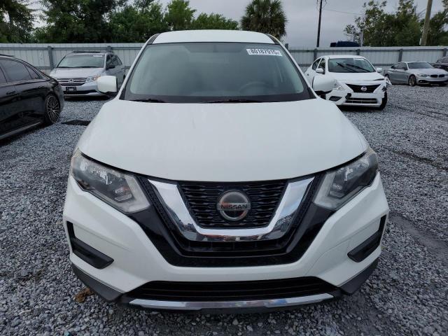 KNMAT2MT3JP557022 - 2018 NISSAN ROGUE S Білий фото 5