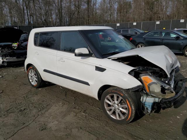 KNDJT2A65D7484464 - 2013 KIA SOUL + WHITE photo 4