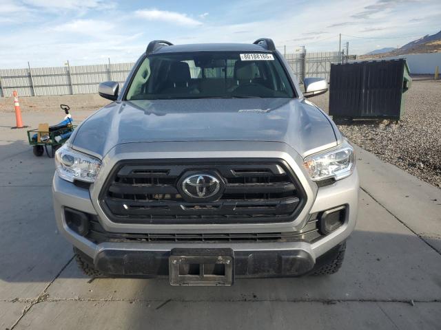 3TMCZ5AN2KM220217 - 2019 TOYOTA TACOMA DOUBLE CAB SILVER photo 5