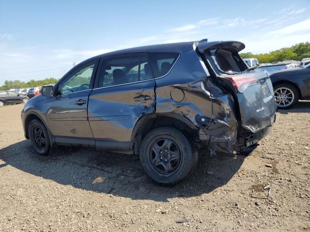 JTMBFREV1JJ745951 - 2018 TOYOTA RAV4 LE GRAY photo 2