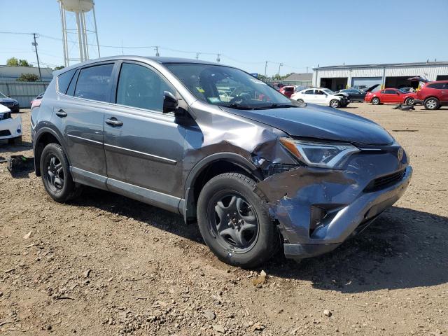JTMBFREV1JJ745951 - 2018 TOYOTA RAV4 LE GRAY photo 4