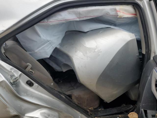 5YFBURHE8FP285417 - 2015 TOYOTA COROLLA L 银色 照片 10