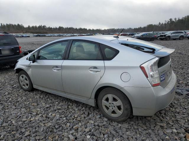 JTDKN3DUXB5311062 - 2011 TOYOTA PRIUS SILVER photo 2