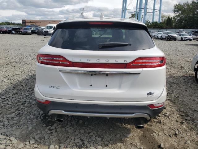 5LMCJ2D96KUL48405 - 2019 LINCOLN MKC SELECT WHITE photo 6