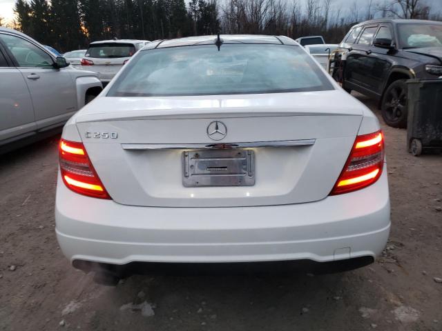 WDDGJ4HB8FG371048 - 2015 MERCEDES-BENZ C 250 WHITE photo 6