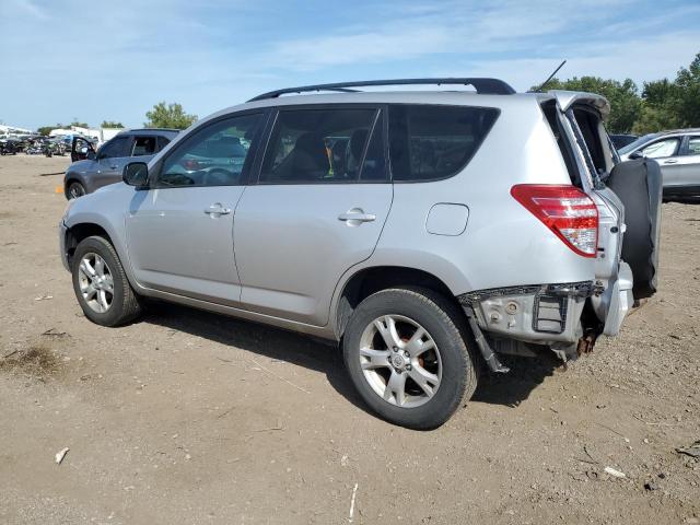 2T3BF4DV6CW204662 - 2012 TOYOTA RAV4 SILVER photo 2