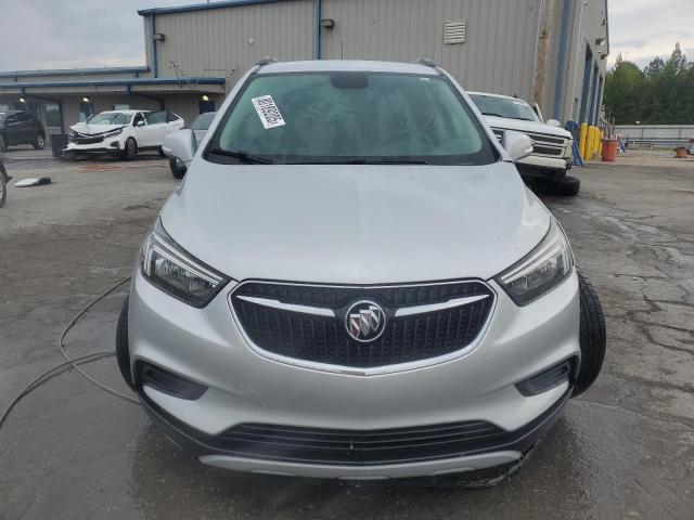 KL4CJASB3JB701226 - 2018 BUICK ENCORE PREFERRED SILVER photo 5