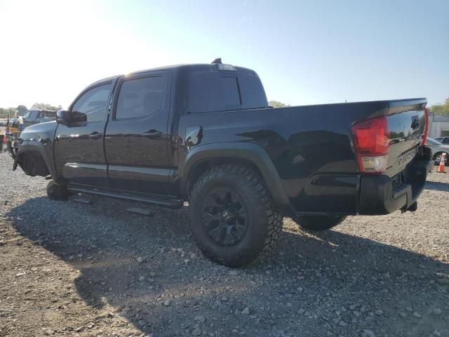3TMCZ5AN1HM090701 - 2017 TOYOTA TACOMA DOUBLE CAB BLACK photo 2