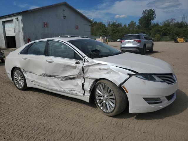3LN6L2GK2DR825821 - 2013 LINCOLN MKZ WHITE photo 4