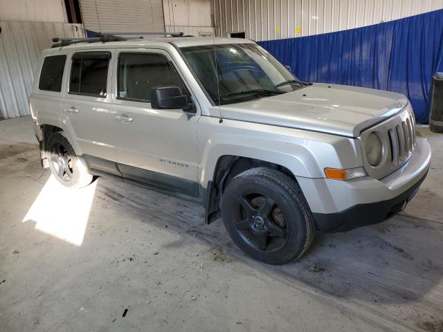 1J4NF1GB7BD276022 - 2011 JEEP PATRIOT SPORT ვერცხლისფერი ფოტო 4