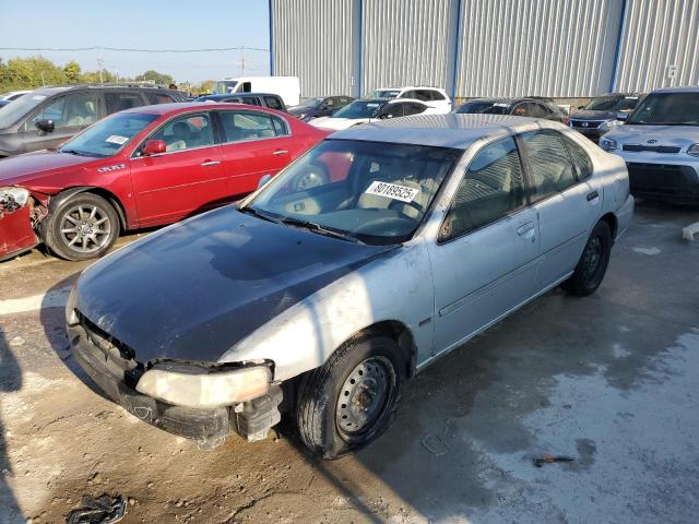 2001 NISSAN ALTIMA XE, 