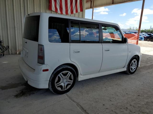 JTLKT324764116318 - 2006 TOYOTA SCION XB Սպիտակ լուսանկար 3