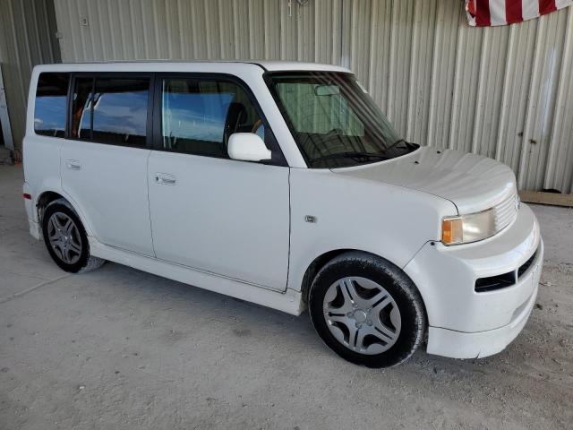 JTLKT324764116318 - 2006 TOYOTA SCION XB Սպիտակ լուսանկար 4