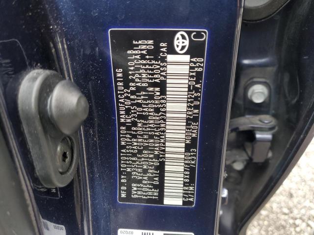 5YFVPMAE9NP376583 - 2022 TOYOTA COROLLA LE Синій фото 12