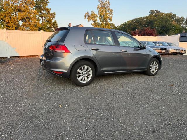 3VW217AU4FM0087 - 2015 VOLKSWAGEN GOLF GRAY photo 4