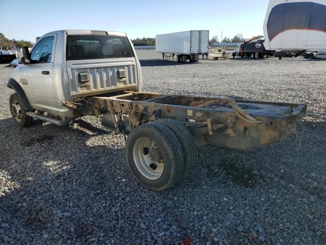 3C7WRNBL7GG264085 - 2016 RAM 5500 SILVER photo 2