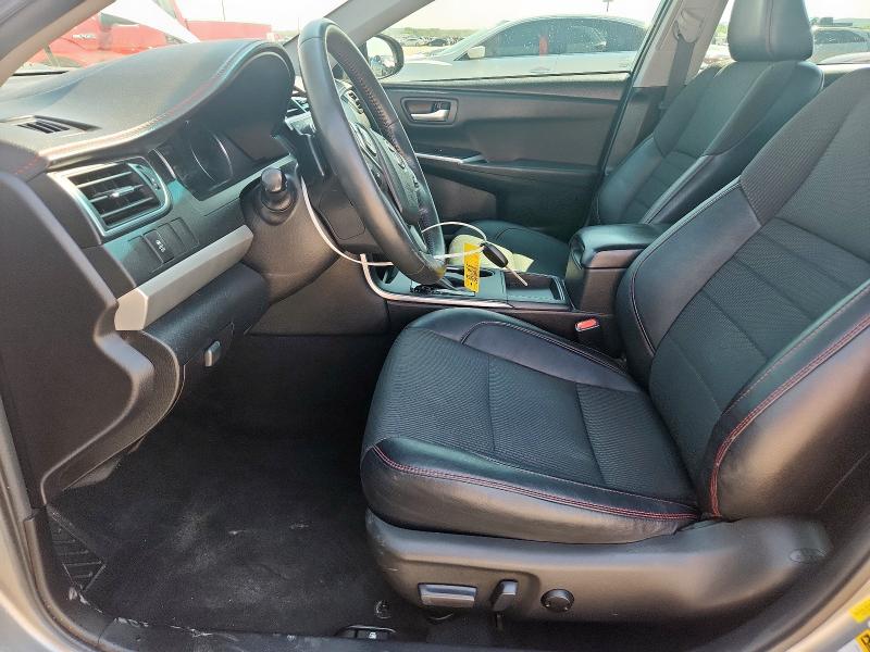 4T1BF1FKXHU362410 - 2017 TOYOTA CAMRY SE LE Srebrny zdjęcie 7