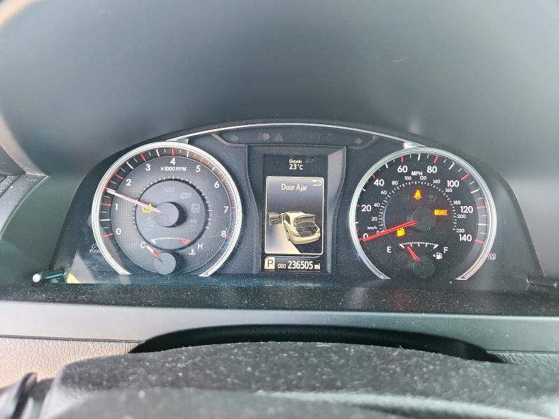 4T1BF1FKXHU362410 - 2017 TOYOTA CAMRY SE LE Srebrny zdjęcie 9