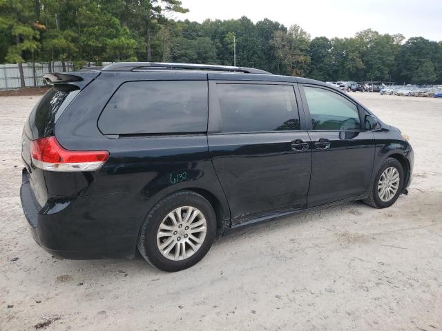 5TDYK3DC2BS136472 - 2011 TOYOTA SIENNA XLE 黑色 照片 3