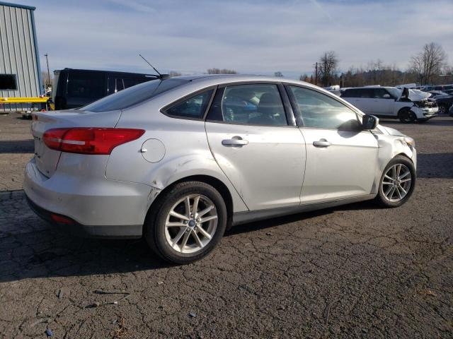 1FADP3F22GL225896 - 2016 FORD FOCUS SE SILVER photo 3