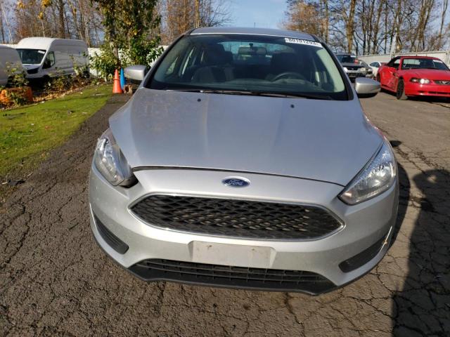 1FADP3F22GL225896 - 2016 FORD FOCUS SE SILVER photo 5