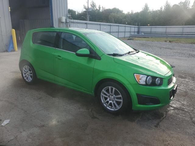 1G1JC6SB2F4169153 - 2015 CHEVROLET SONIC LT GREEN photo 4